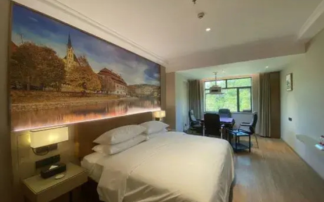 Vienna Hotel (HuiZhou Boluo Futian)