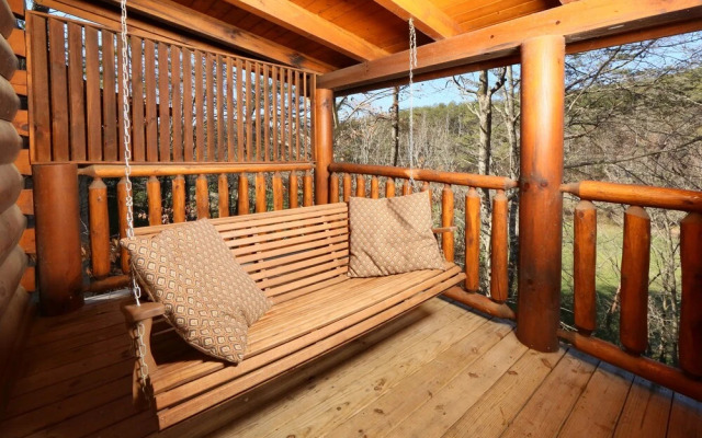 Sweet Surrender 1 Br cabin by RedAwning