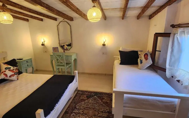 Kapela Tas Otel Alacatı