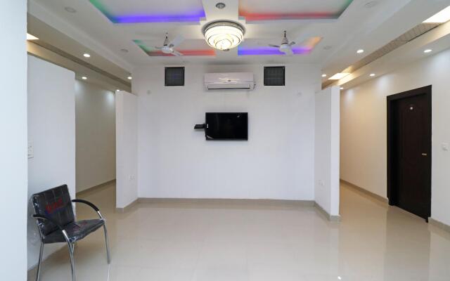 OYO 28849 Hotel Sunshine