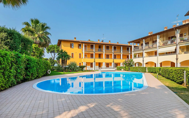 Rivellino Village 14