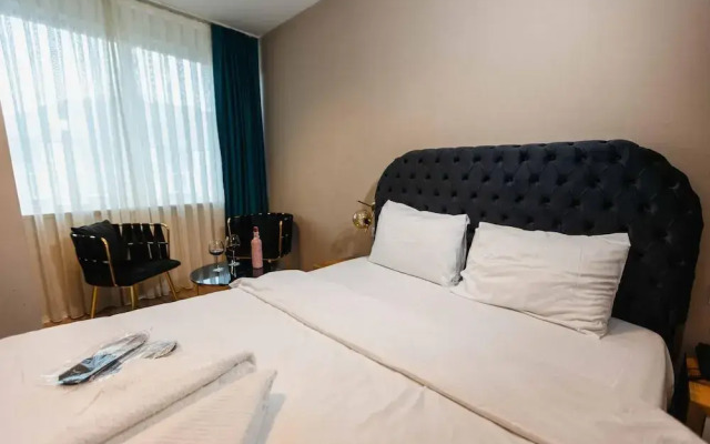Lina Suit Hotel