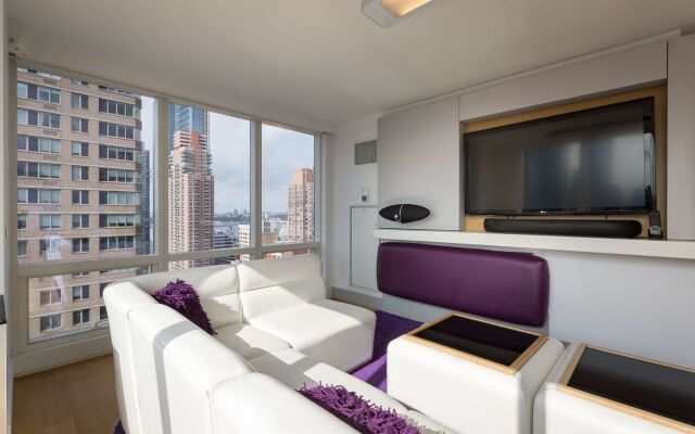 YOTEL New York Times Square