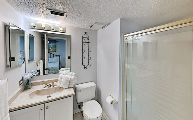 Surf2502 2 Bedroom Condo