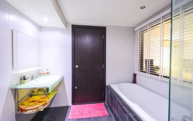 Beststayinphuket Poolview