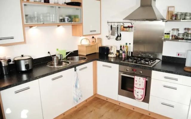 Canal View Apartment
