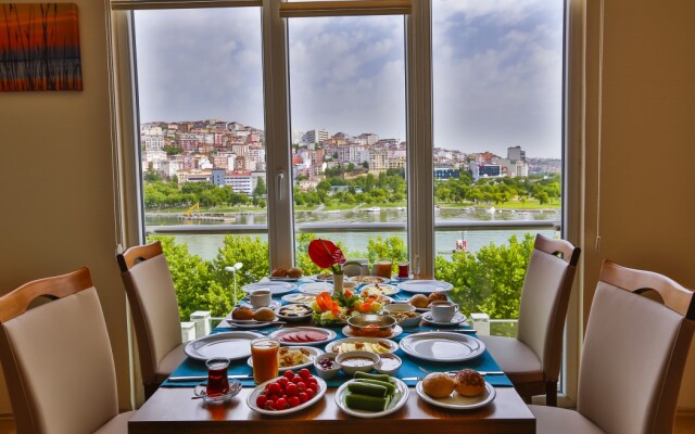 Festinn Suites Golden Horn