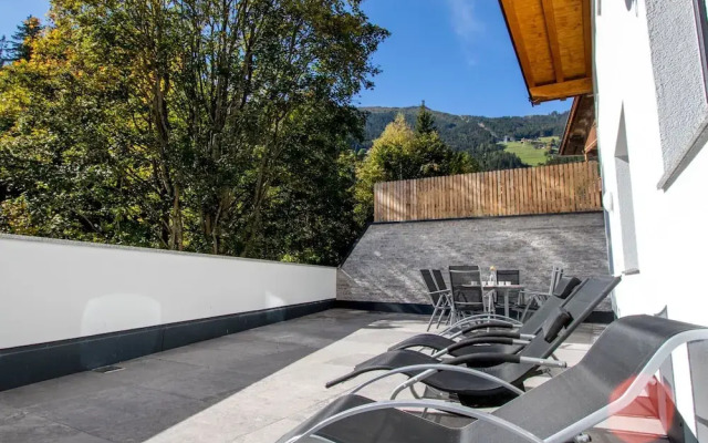 Luxury Apartment in Fugenberg With Balcony