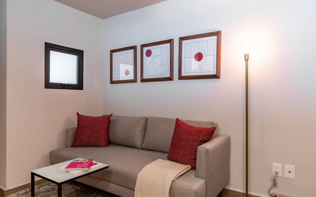 Casai Roma | 1BR | Lira Apartment