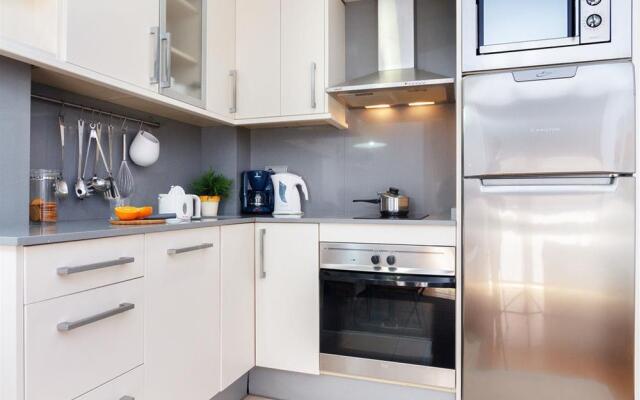 Feelathome Marquet Beach Apartments