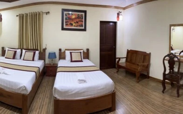 Xayana Home