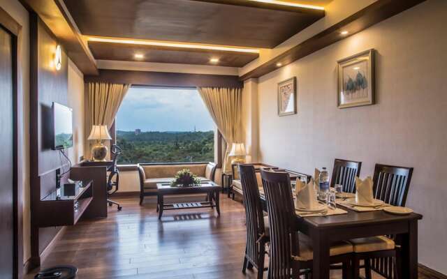 Kpm Tripenta Hotel