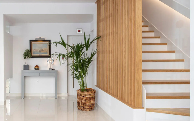 Gallery Suites & Residences, Piraeus