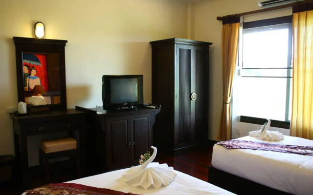 Apirata Resort