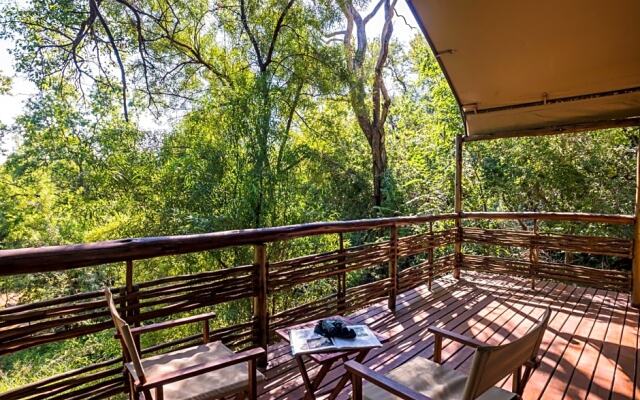 Aha Thakadu River Camp