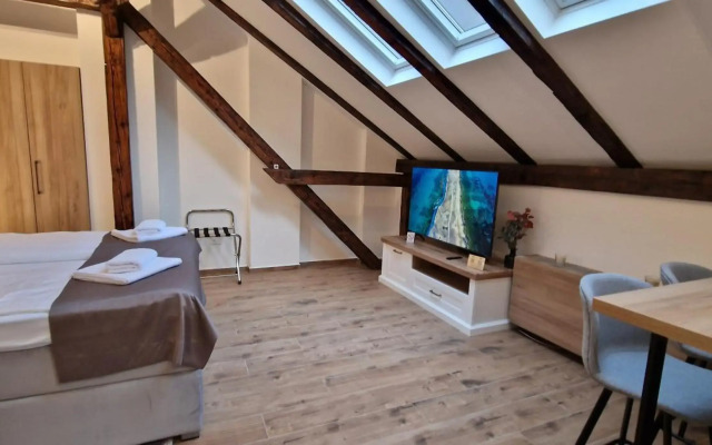 Old Town Apartments Rajiceva 3