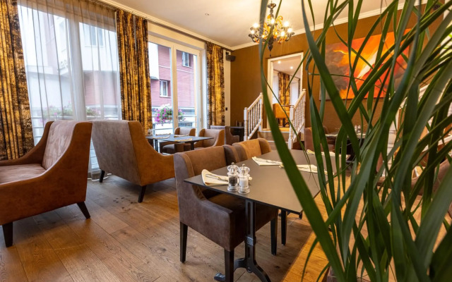 Home Hotel Arosa