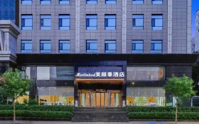 Merlinhod Hotel