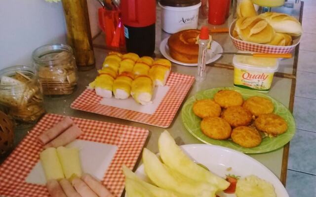 Livia Hostel Pousada