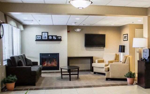 Quality Inn & Suites Chambersburg Northeast