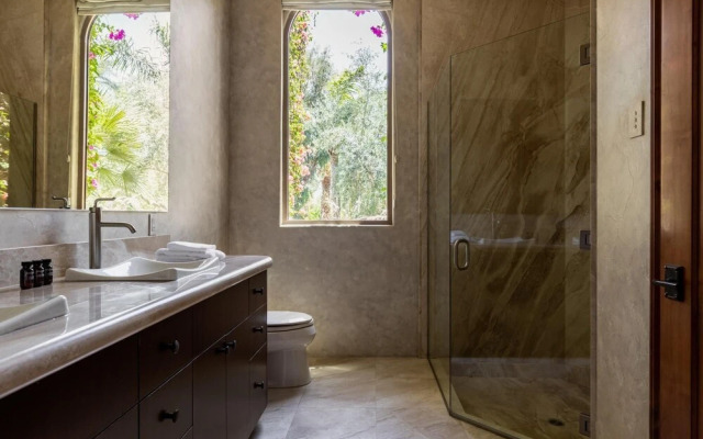 Monroe Estate in La Quinta