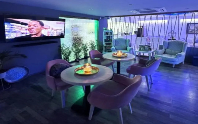 Thalia deco City & Beach Hotel