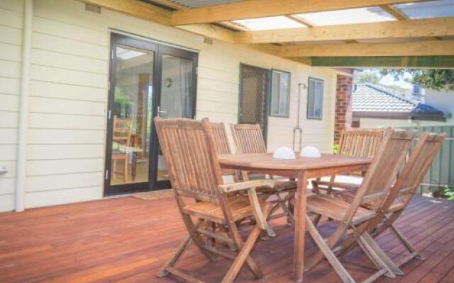 17 Broadbeach Drive - Free WiFi!