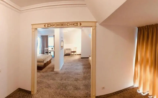 Atlas House Luxury Suites