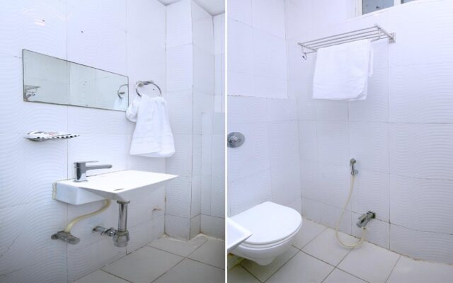 Hotel White House By OYO Rooms