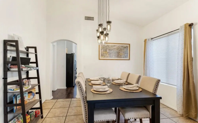 Sonesta Tucson 3 Bedroom Home by RedAwning