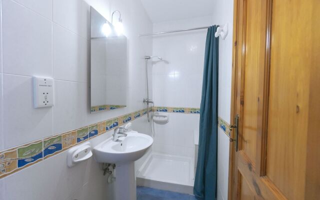 Getawaysmalta - Harbour Lights Seafront Penthouse With Terrace St Paul's Bay