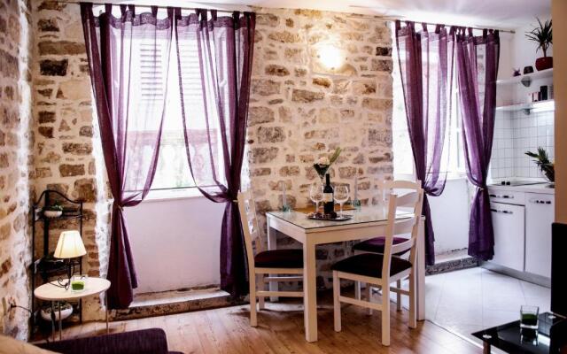 Apartment Peristil Cardo