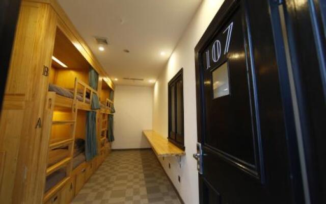 Dengba Hostel Shanghai Branch