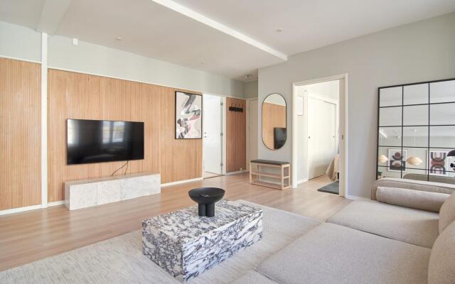 130 Sqm - Nyhavn/New Harbor Location - 150M To Metro