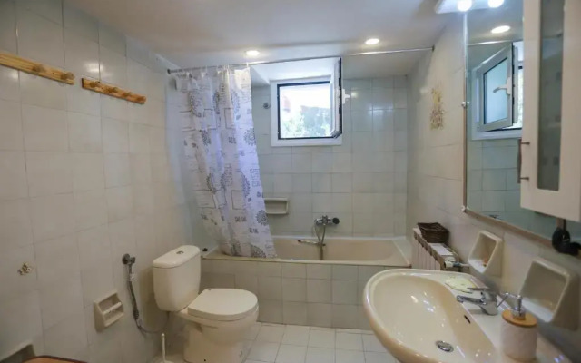 Family Country House-Corfu Holidays