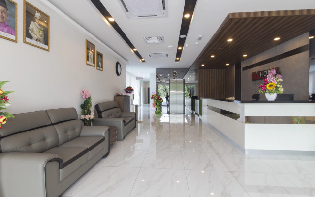 B&L Hotel by Oyo Rooms