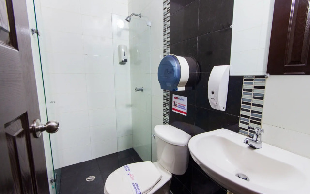 Hotel Marina Suites By Geh Suites