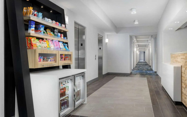 Hampton Inn Louisville-Airport