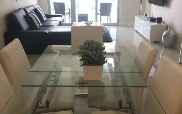 Ocean Reserve Piso 4 Str264