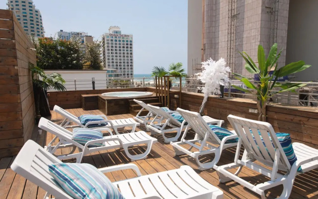 Dream Beach TLV Boutique Hotel