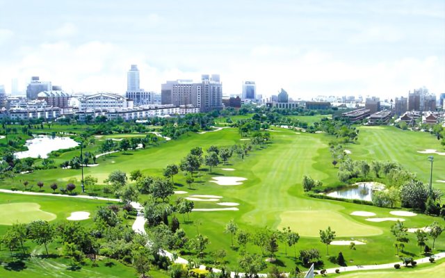 Tianjin Warner International Golf Club