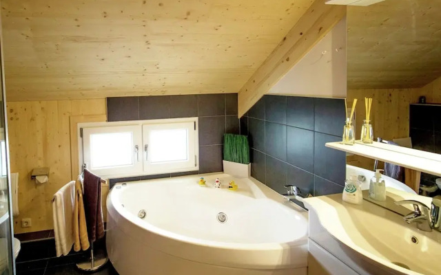 Nice Chalet With E-charging Station