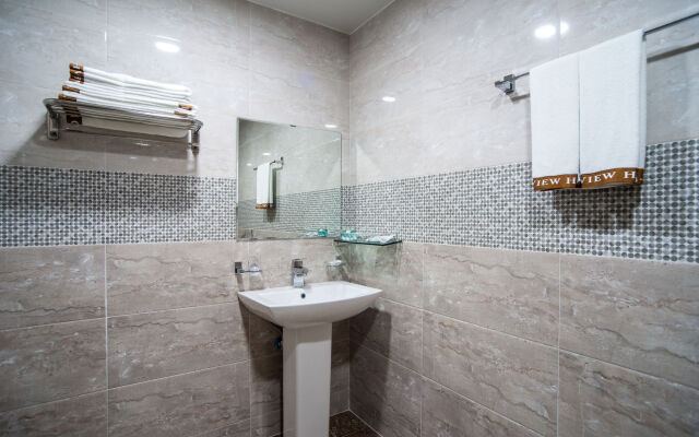 J View Hotel