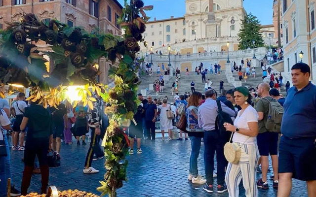 Apartment Near the Colosseum With Metro Line A a 2-minute Walk Away