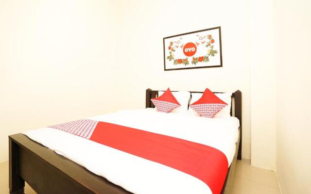 OYO 494 Nadia Homestay Syariah Near RSU Premier Surabaya Kota Surabaya