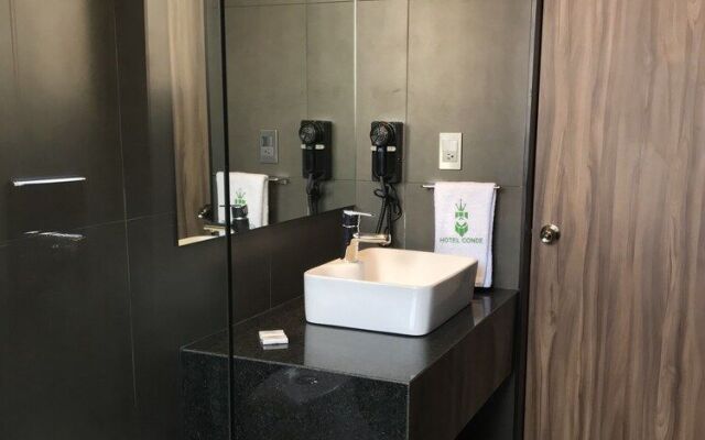 Hotel Conde Alameda - CDMX