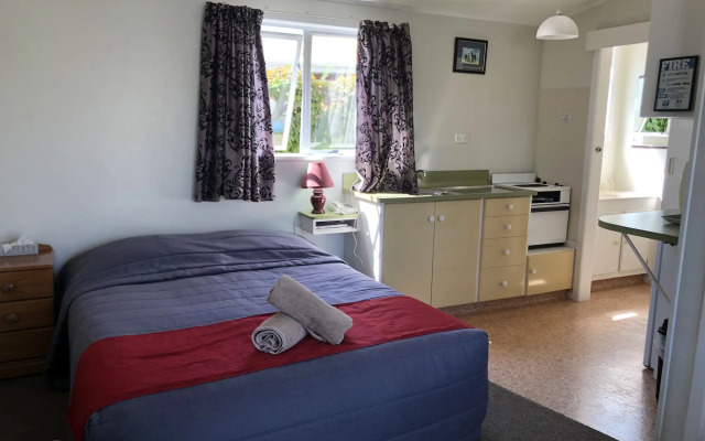 Sundowner Spanish Lady Motel