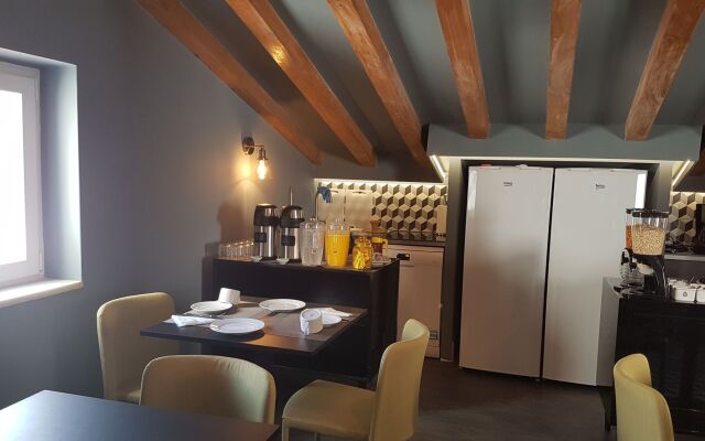 Santa Luzia B&B - HOrigem