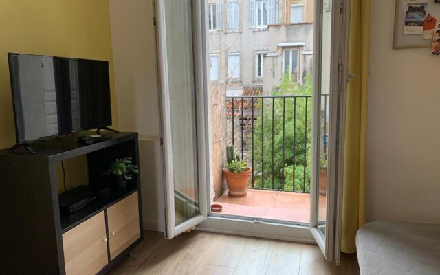 Marseille LOFT 50m2 au c ur du Cours Julien