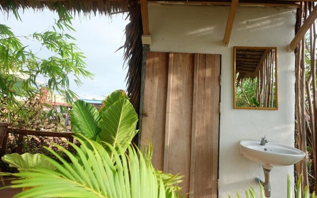 White Moon Bungalows